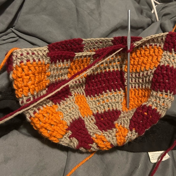 Handcrafted Checkered Ruffle Hat - Picture 4 of 6